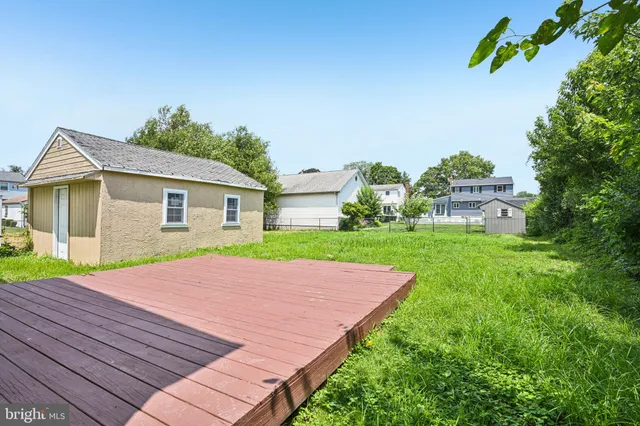 $315,000 | 608 Milmont Avenue, Folsom, PA 19033