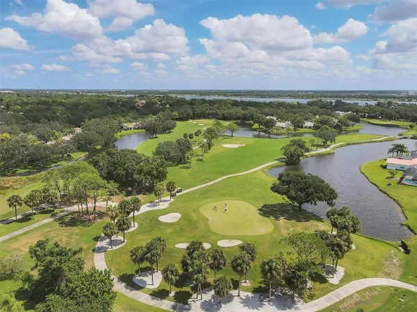 $2,200 | 4767 Winslow Beacon, Unit 25, Sarasota, FL 34235