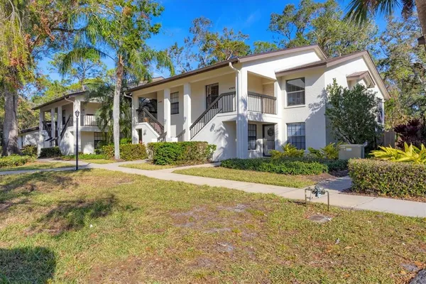 $2,200 | 4767 Winslow Beacon, Unit 25, Sarasota, FL 34235