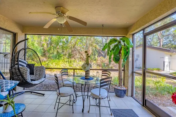$2,200 | 4767 Winslow Beacon, Unit 25, Sarasota, FL 34235