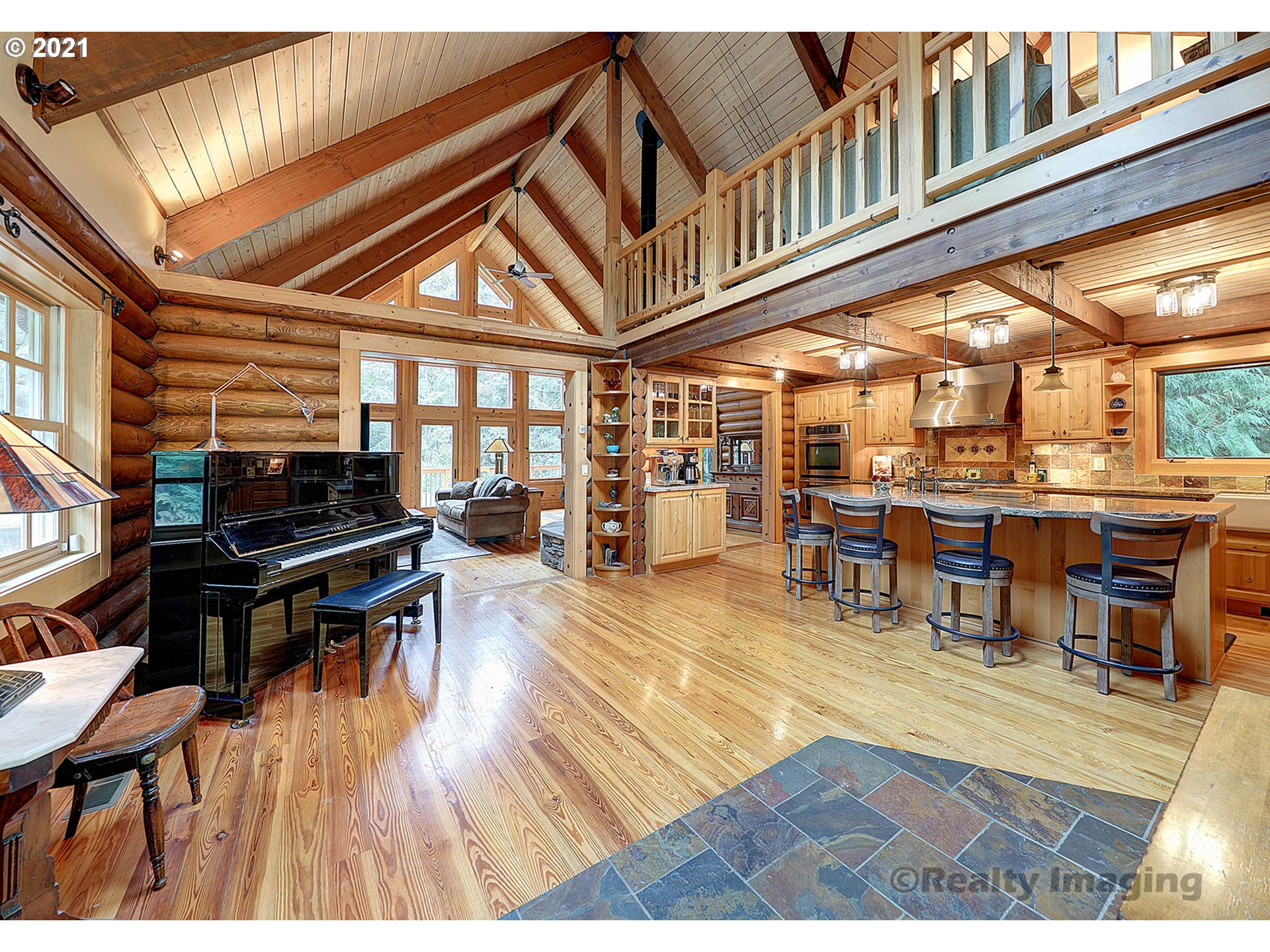 22295 Southwest Jaquith Road Newberg, OR 97132 - Photo 5 of 31 Gallery Image 5