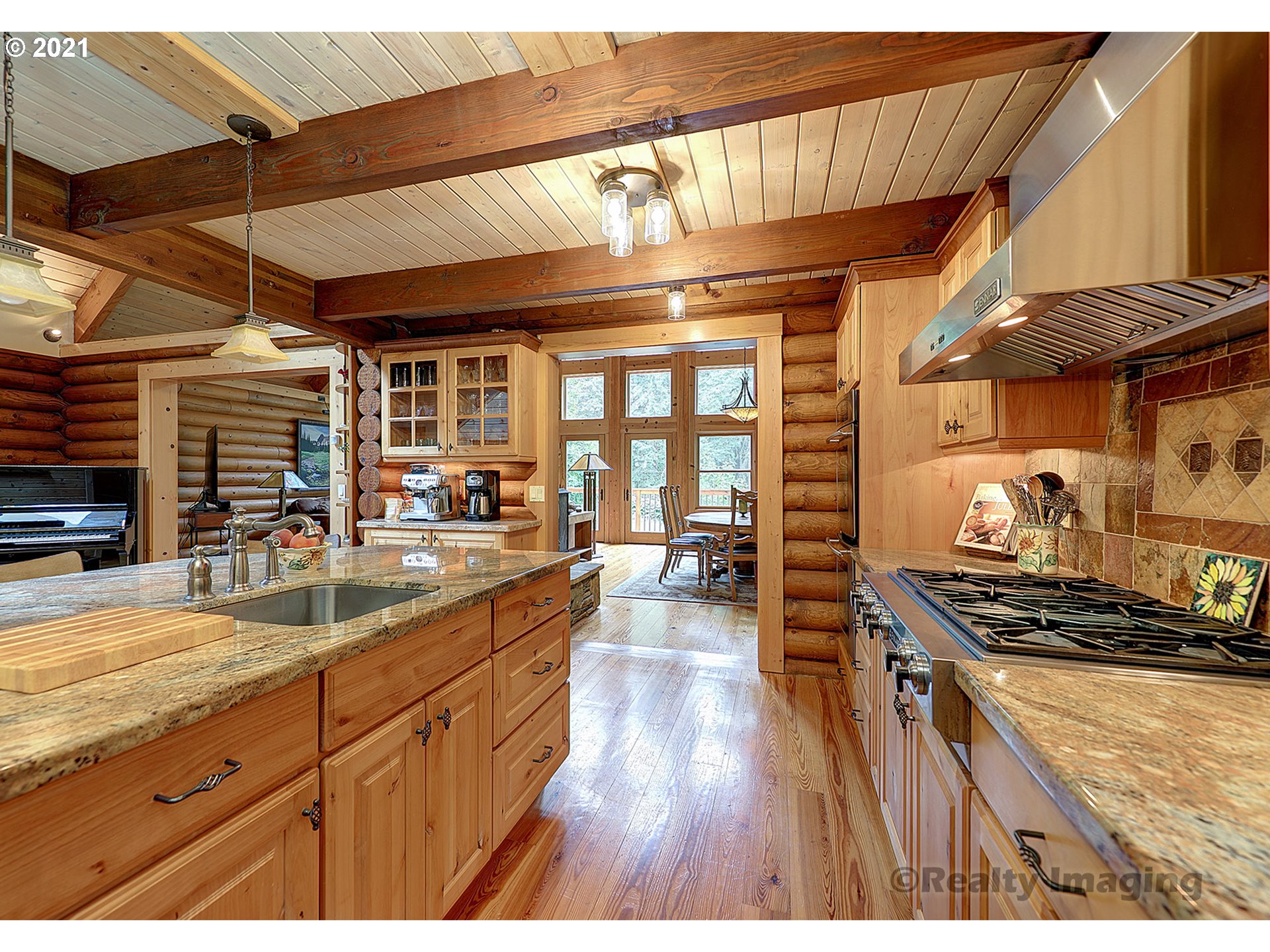 22295 Southwest Jaquith Road Newberg, OR 97132 - Photo 7 of 31 Gallery Image 7