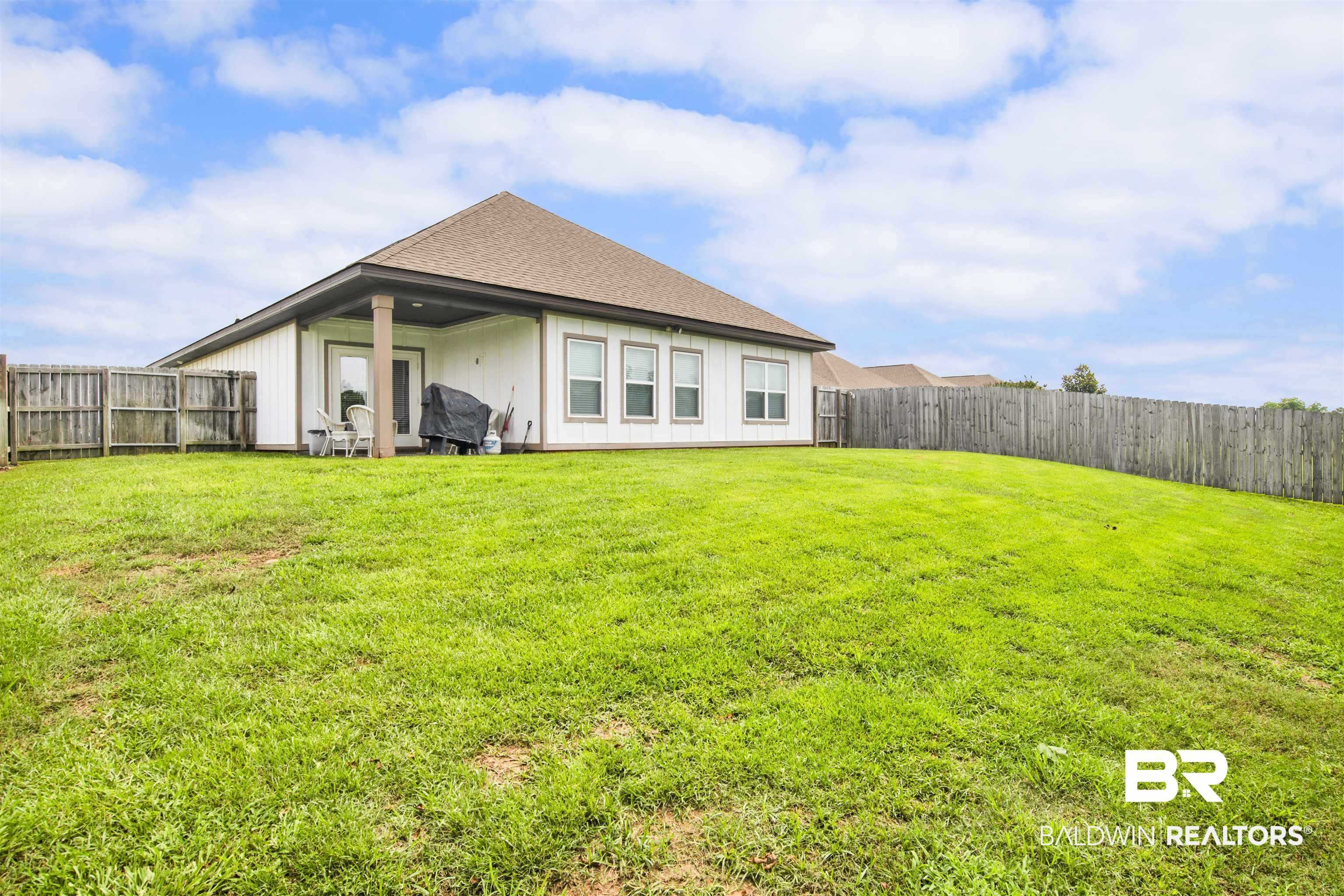 9306 Swan Point Road Daphne, AL 36526 - Photo 22 of 28 Yard