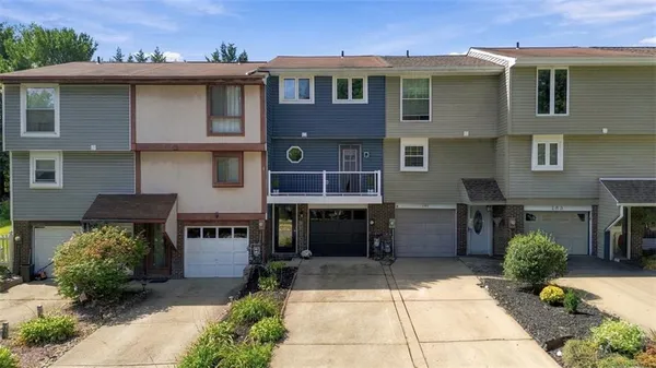 $200,000 | 187 Cranbrooke Drive, Coraopolis, PA 15108