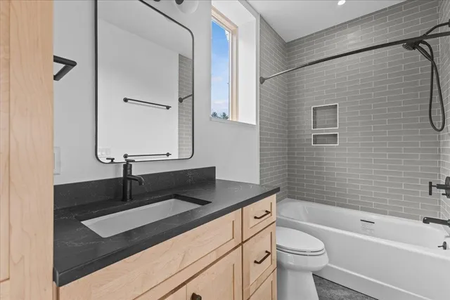 $1,375,000 | 0 Salvas Lane, Unit LOT 7, Stowe, VT 05672