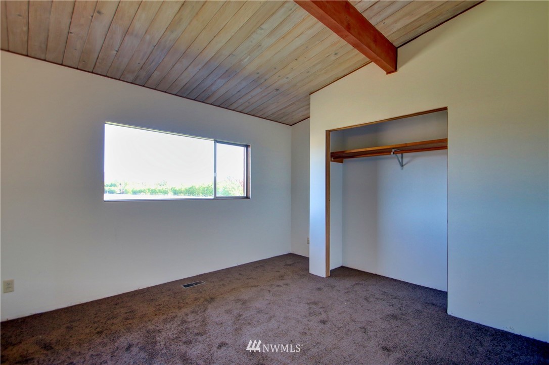 14070 River Bend Road Mount Vernon, WA 98273 - Photo 15 of 22 Gallery Image 15