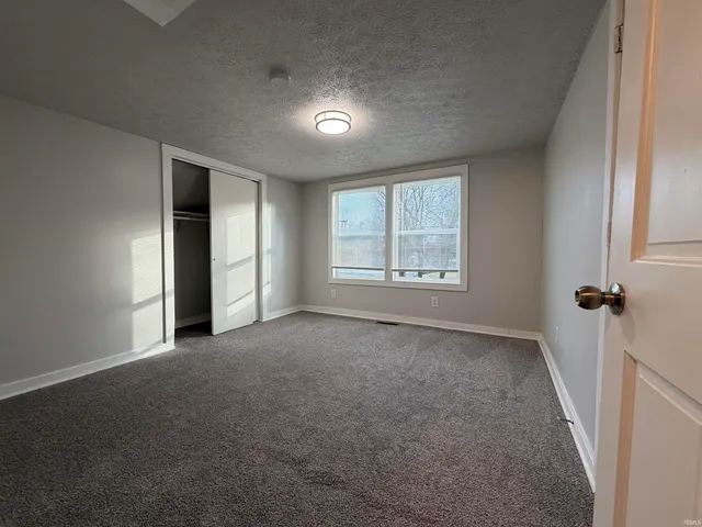 $209,900 | 101 M Street, Bedford, IN 47421