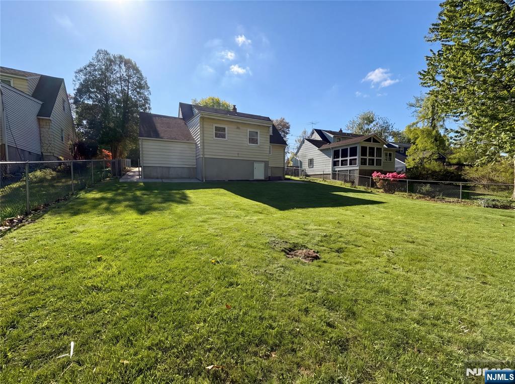 616 River Road Teaneck, NJ 07666 - Photo 39 of 40