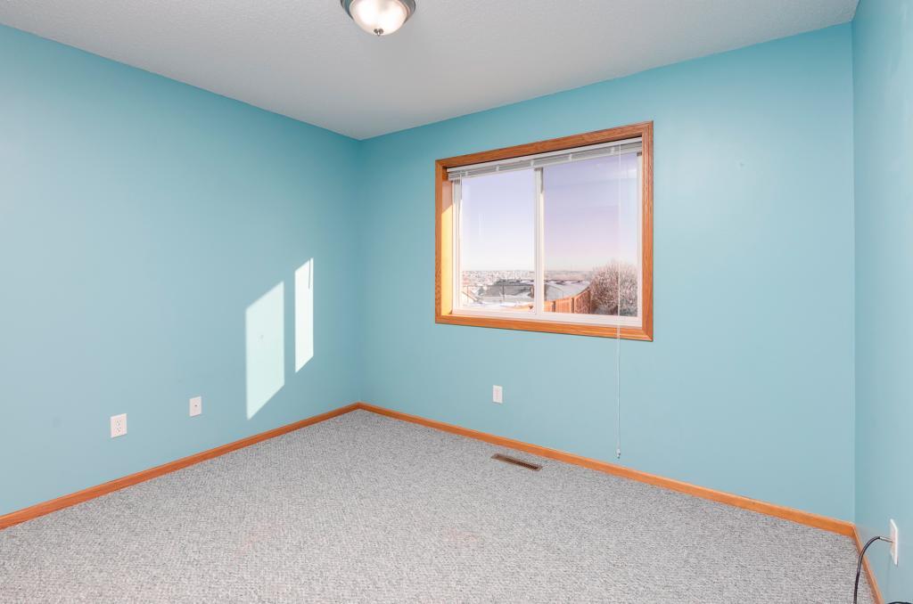 5234 Kingston Place Northwest Rochester, MN 55901 - Photo 10 of 25