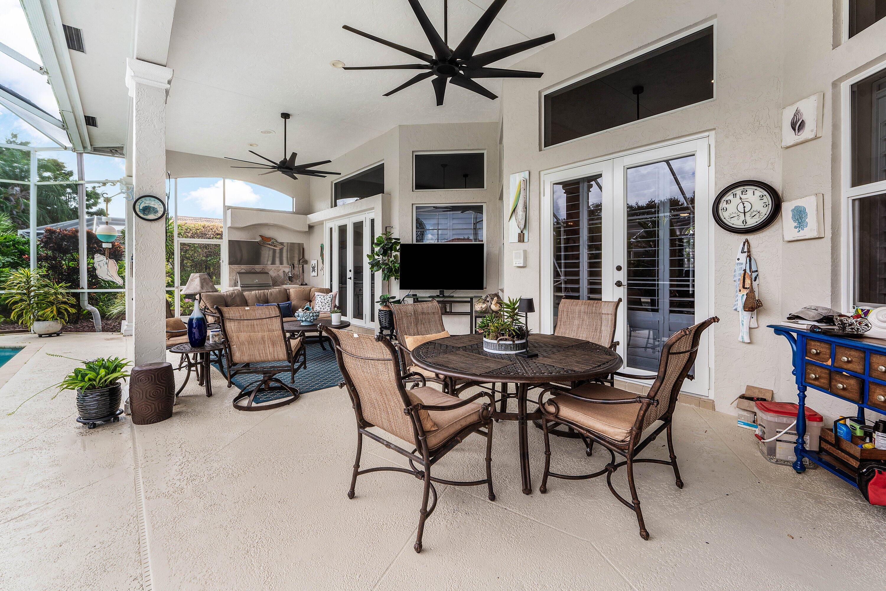19047 Southeast Loxahatchee River Road Jupiter, FL 33458 - Photo 35 of 53 036-19047SoutheastLoxahatcheeRiverRoad-J