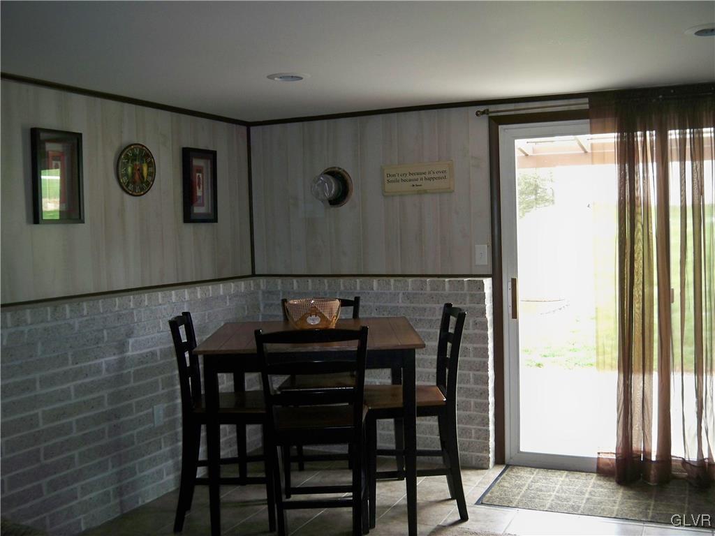 224 Springhouse Road Lehighton, PA 18235 - Photo 18 of 29 Gallery Image 18