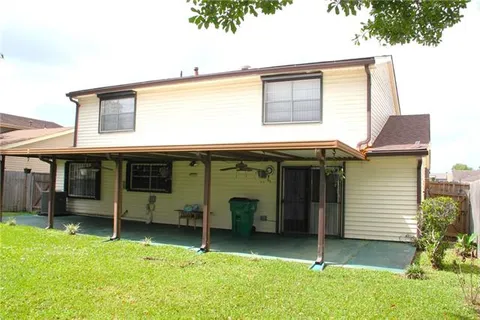 $235,000 | 3829 North Deerwood Drive, Harvey, LA 70058