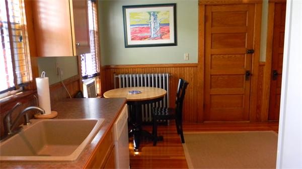 20 Jamaica Road, Unit 3 Brookline, MA 02445 - Photo 17 of 22 Gallery Image 17