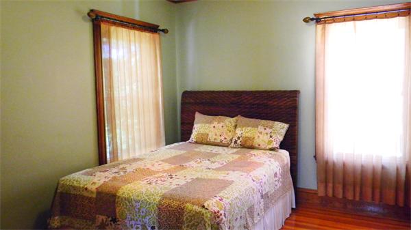 20 Jamaica Road, Unit 3 Brookline, MA 02445 - Photo 8 of 22 Gallery Image 8