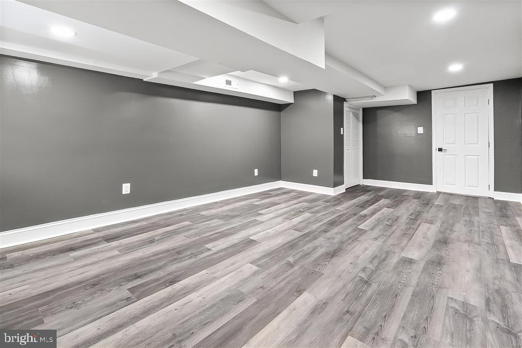 427 East 28th Street Baltimore, MD 21218 - Photo 15 of 23