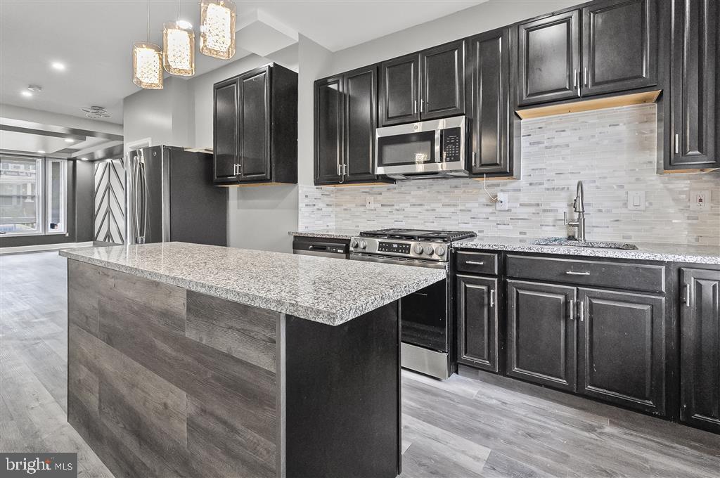 427 East 28th Street Baltimore, MD 21218 - Photo 17 of 23