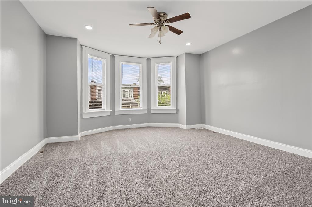 427 East 28th Street Baltimore, MD 21218 - Photo 5 of 23