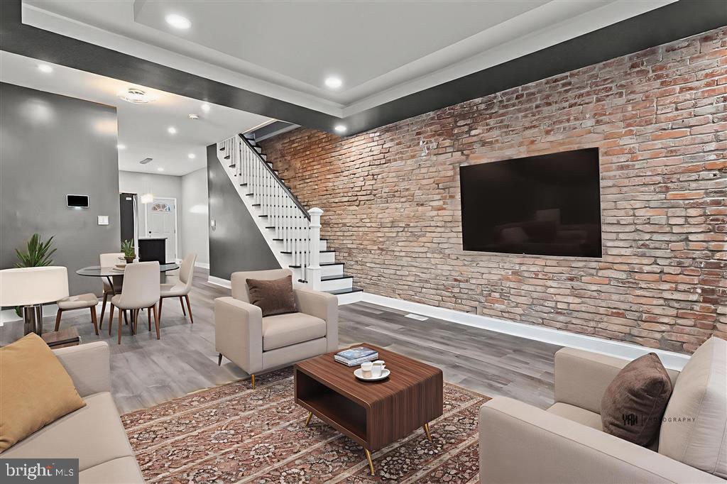427 East 28th Street Baltimore, MD 21218 - Photo 9 of 23