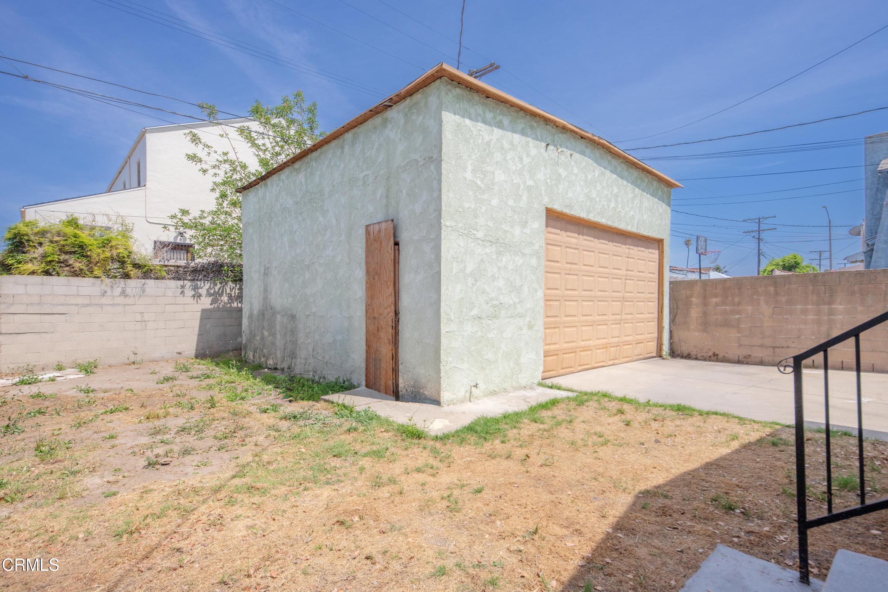 6622 5th Avenue Los Angeles, CA 90043 - Photo 14 of 20 marketing photo-14