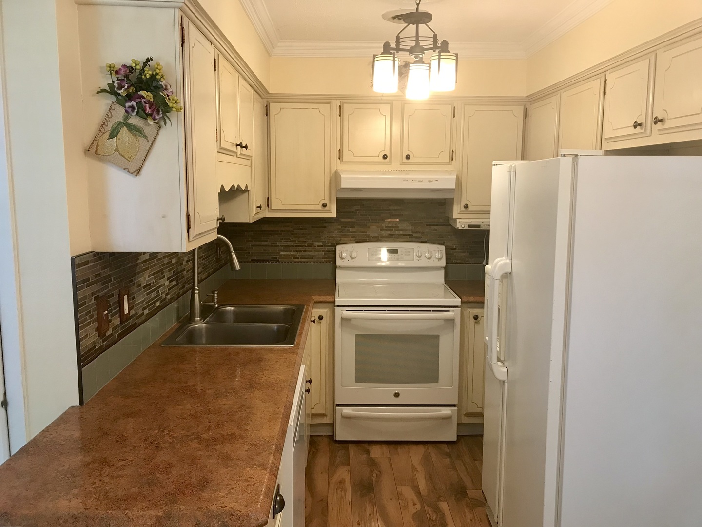 1714 Pike Street Peru, IL 61354 - Photo 12 of 26