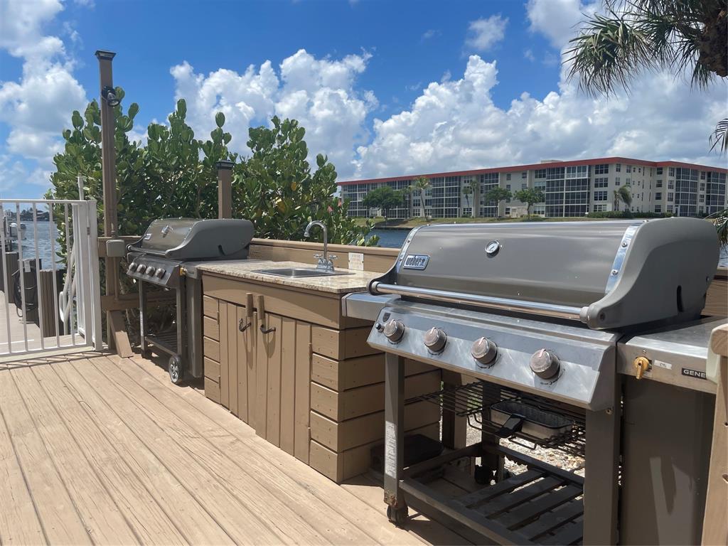 1160 Hillsboro Mile, Unit 904 Hillsboro Beach, FL 33062 - Photo 39 of 68 BQ Aera