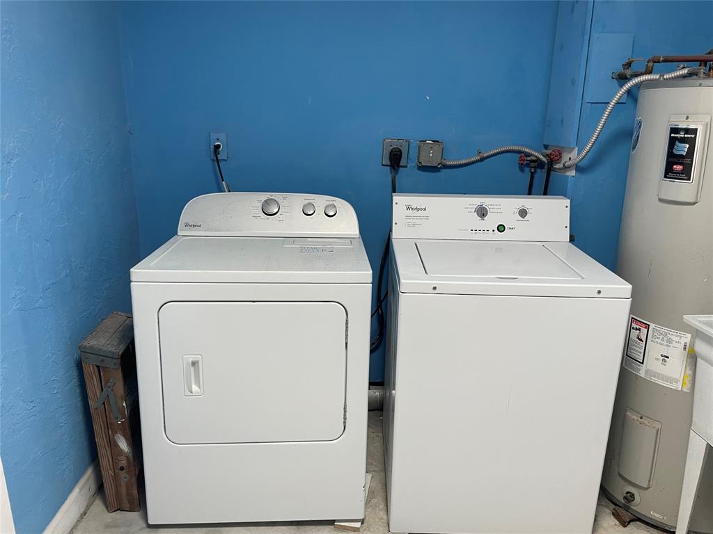 1160 Hillsboro Mile, Unit 904 Hillsboro Beach, FL 33062 - Photo 48 of 68 Common Laundry on same floor. No charge fro laundry.