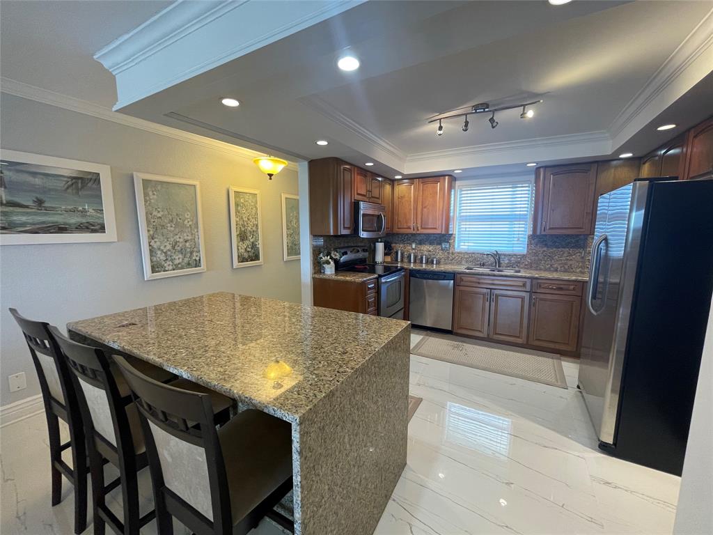 1160 Hillsboro Mile, Unit 904 Hillsboro Beach, FL 33062 - Photo 7 of 68