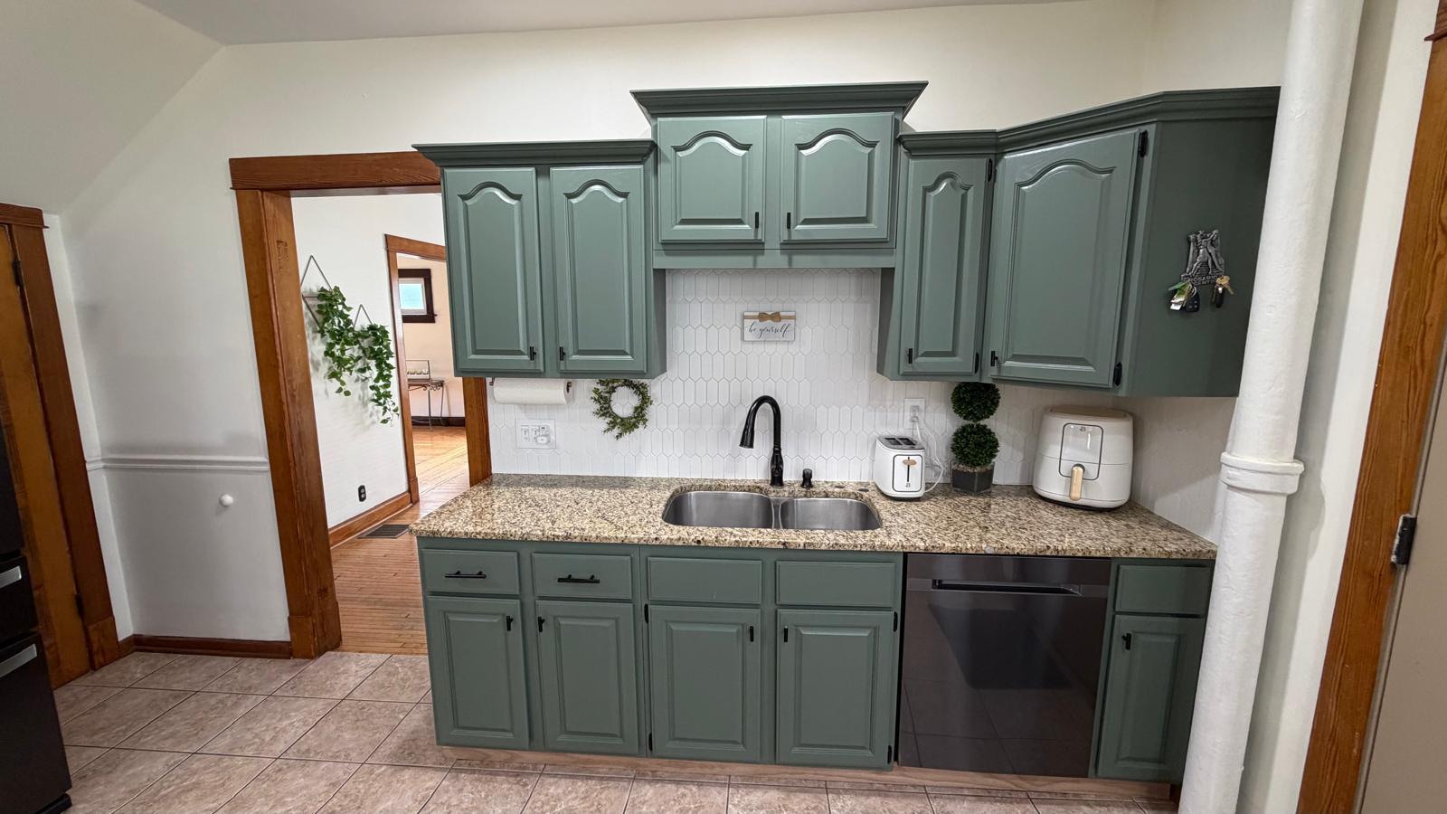 1017 Nicholson Street Joliet, IL 60435 - Photo 11 of 30