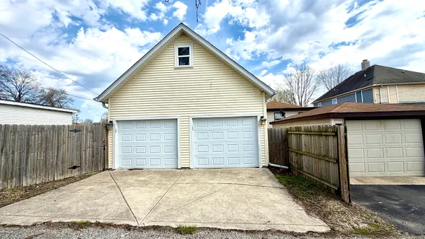 $345,000 | 1017 Nicholson Street, Joliet, IL 60435