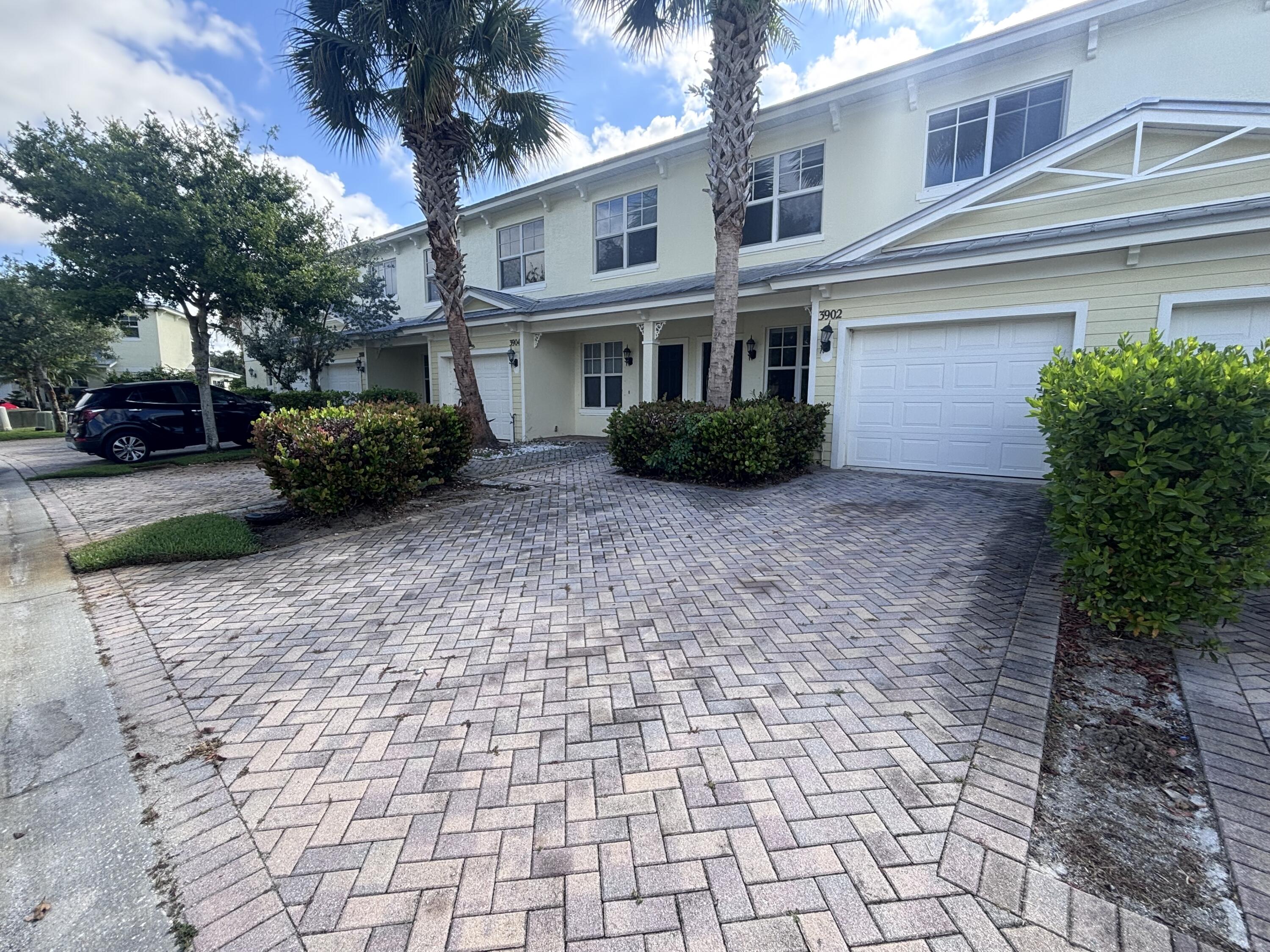 3902 Sabal Way Fort Pierce, FL 34981 - Photo 5 of 7 IMG_7844