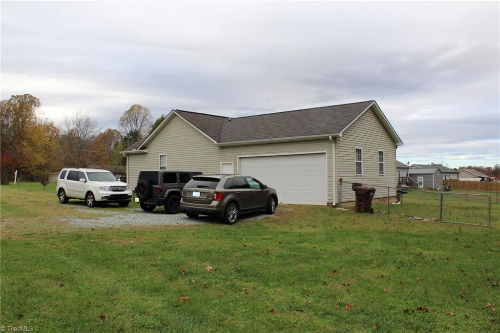 3941 Altamahaw Racetrack Road Elon, NC 27244 - Photo 7 of 35 Gallery Image 7