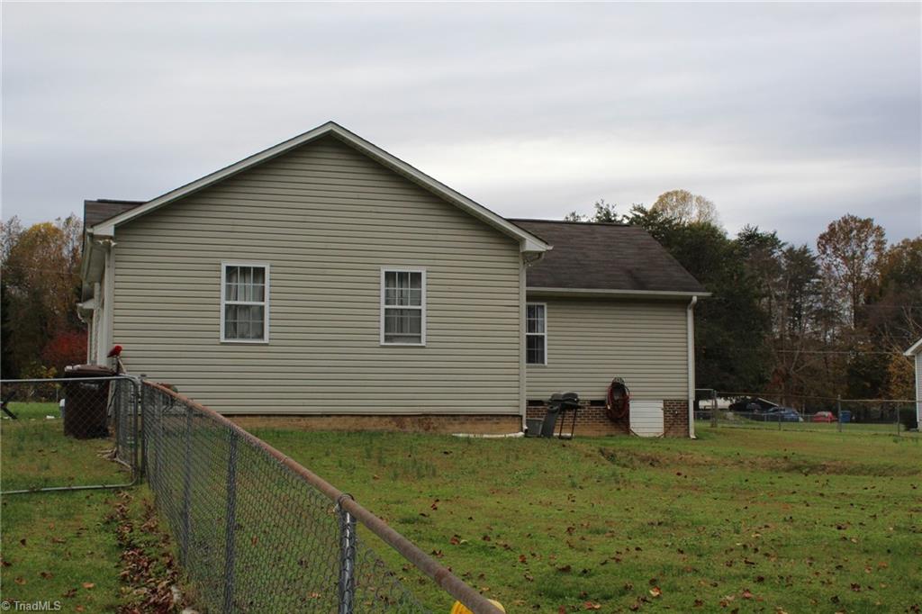 3941 Altamahaw Racetrack Road Elon, NC 27244 - Photo 10 of 35 Gallery Image 10