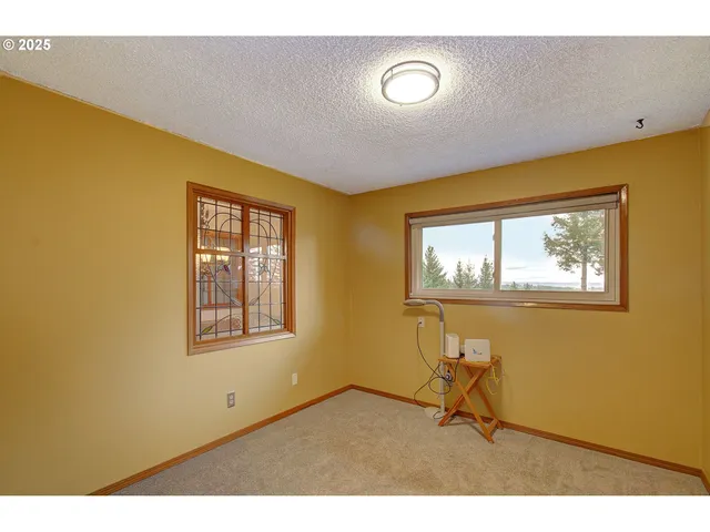 $929,000 | 32320 Northeast Ammeter Road, Washougal, WA 98671