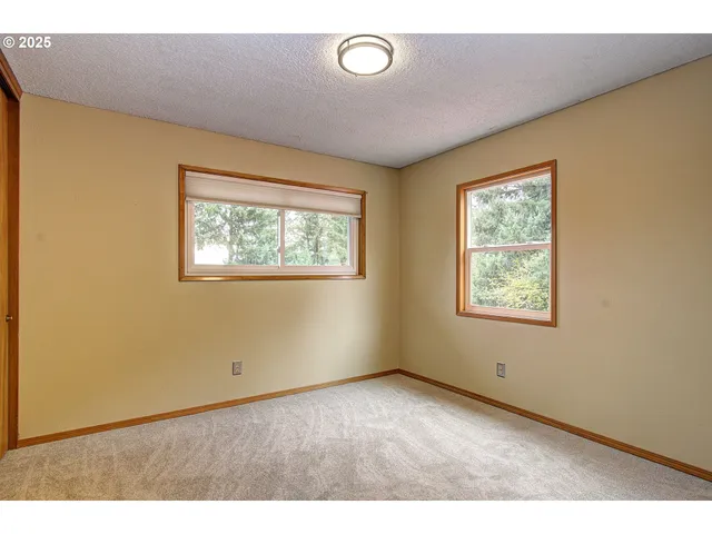 $929,000 | 32320 Northeast Ammeter Road, Washougal, WA 98671