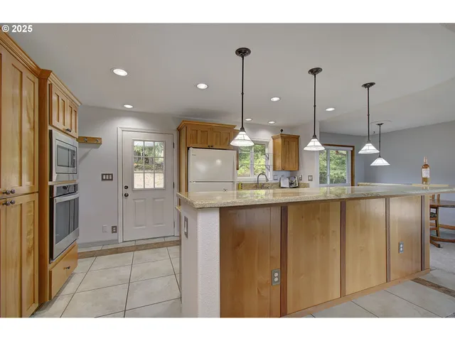 $929,000 | 32320 Northeast Ammeter Road, Washougal, WA 98671