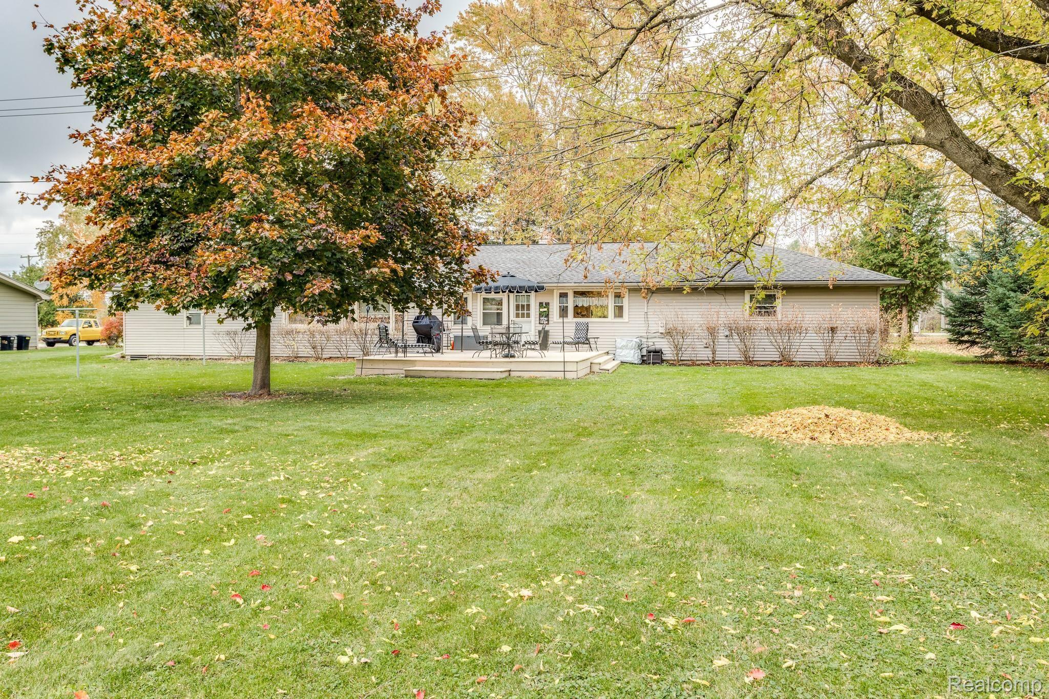 6724 Lakeshore Road Lexington, MI 48450 - Photo 40 of 43 6724 Lakeshore Rd (41 of 44).jpg