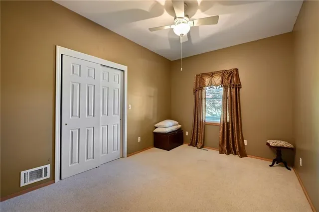 $685,000 | 36404 East County Line Road, Lone Jack, MO 64070