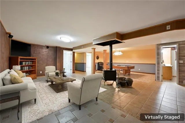 $685,000 | 36404 East County Line Road, Lone Jack, MO 64070