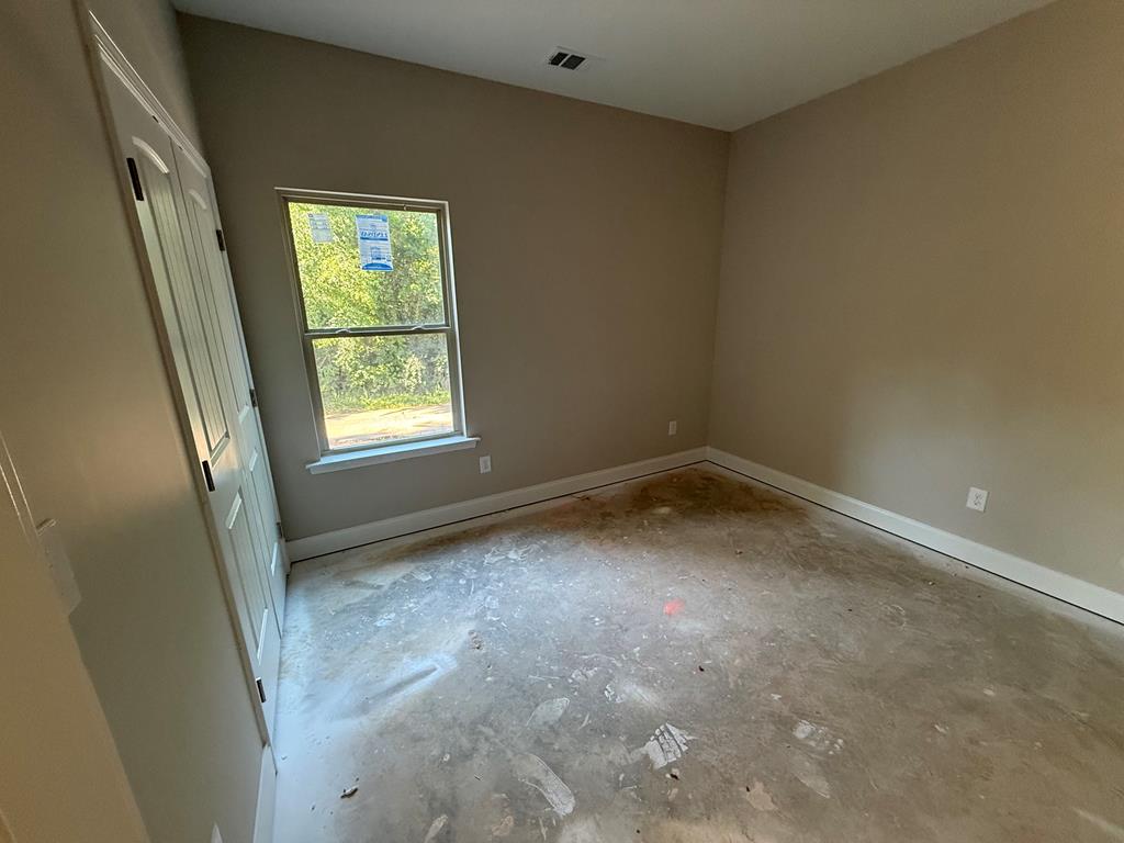 401 Calvert Street Abbeville, SC 29620 - Photo 7 of 15