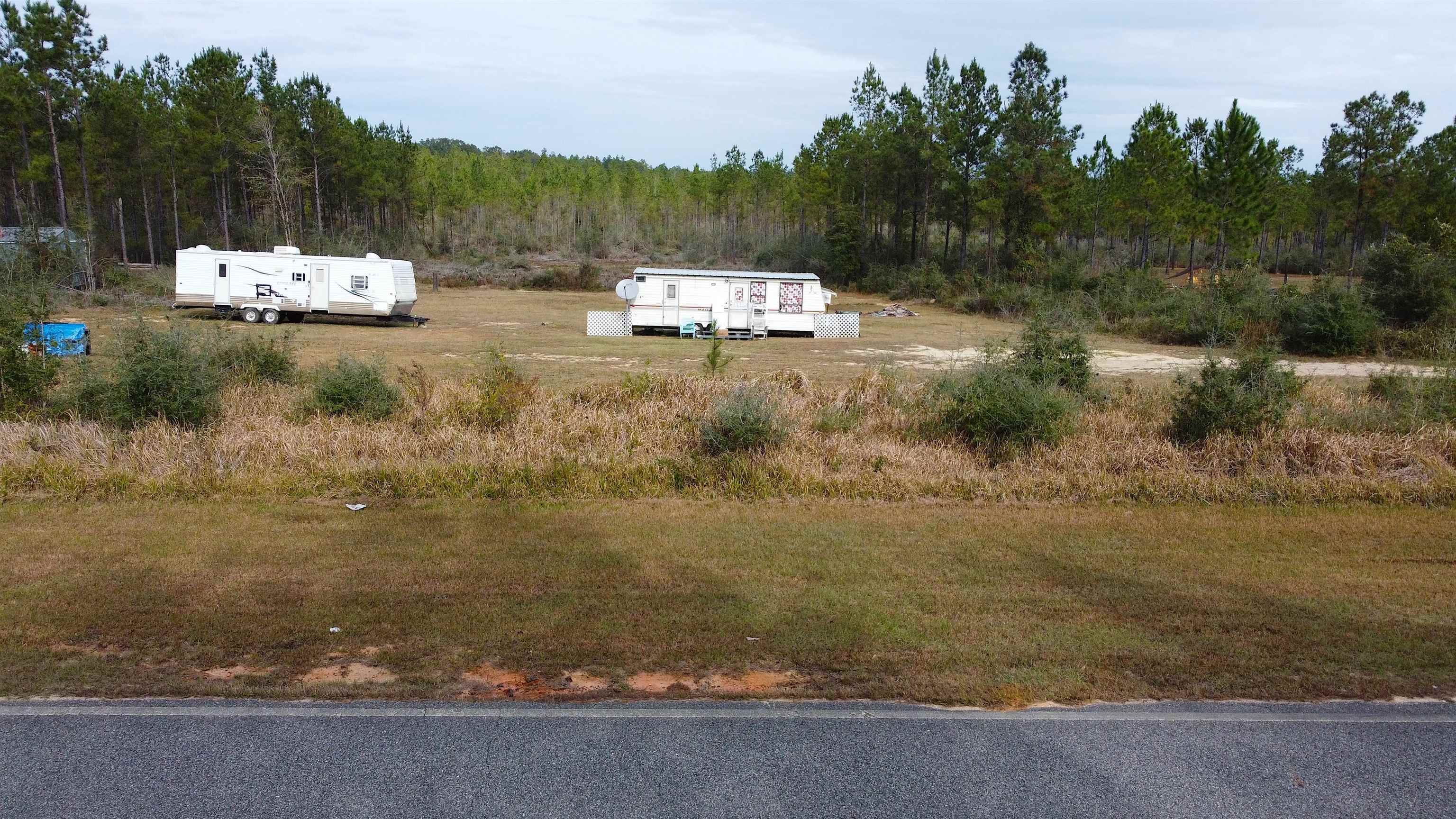 26641 Linholm Road Robertsdale, AL 36567 - Photo 7 of 8 Yard