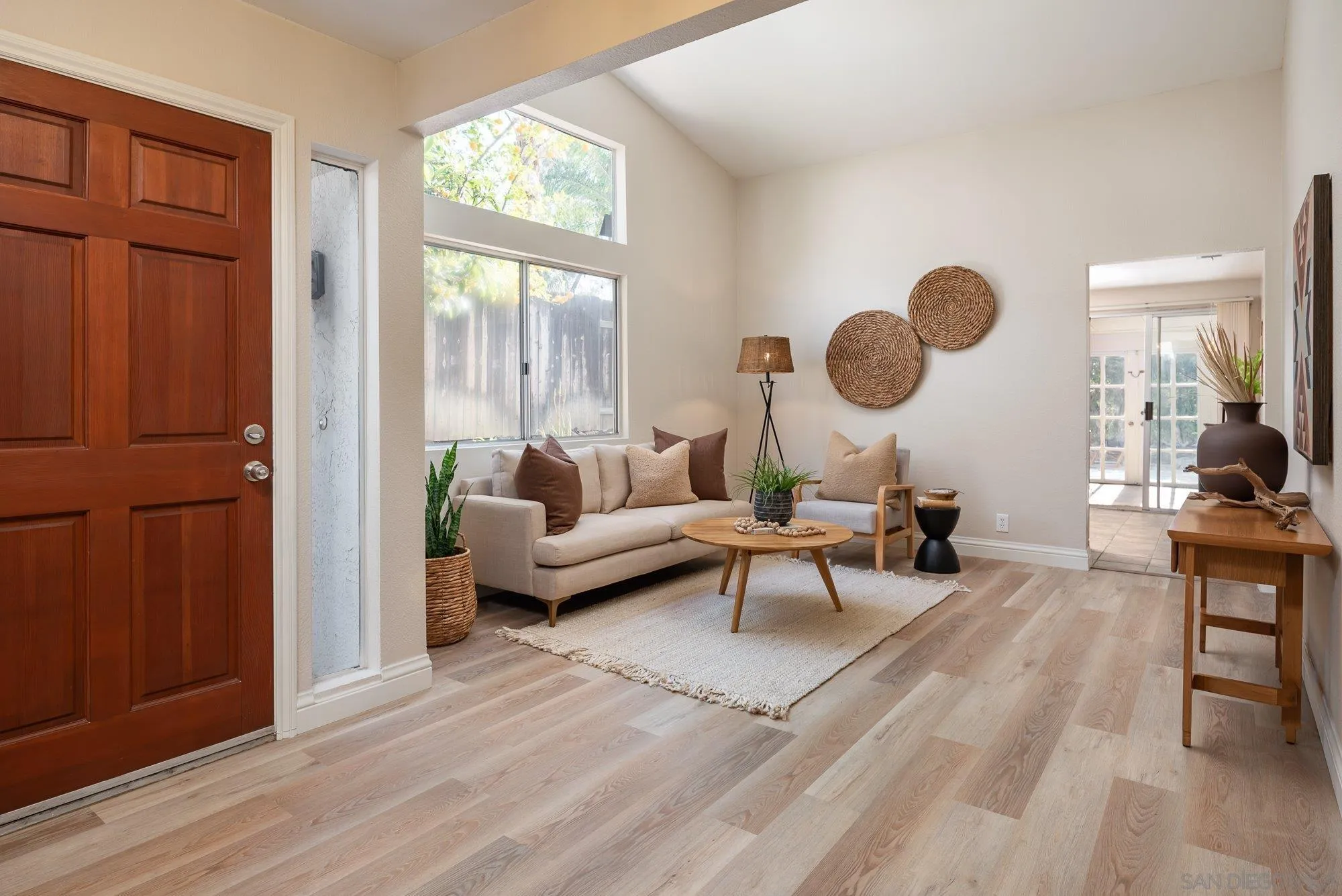 2140 Greenwick Road El Cajon, CA 92019 - Photo 7 of 32 Gallery Image 7