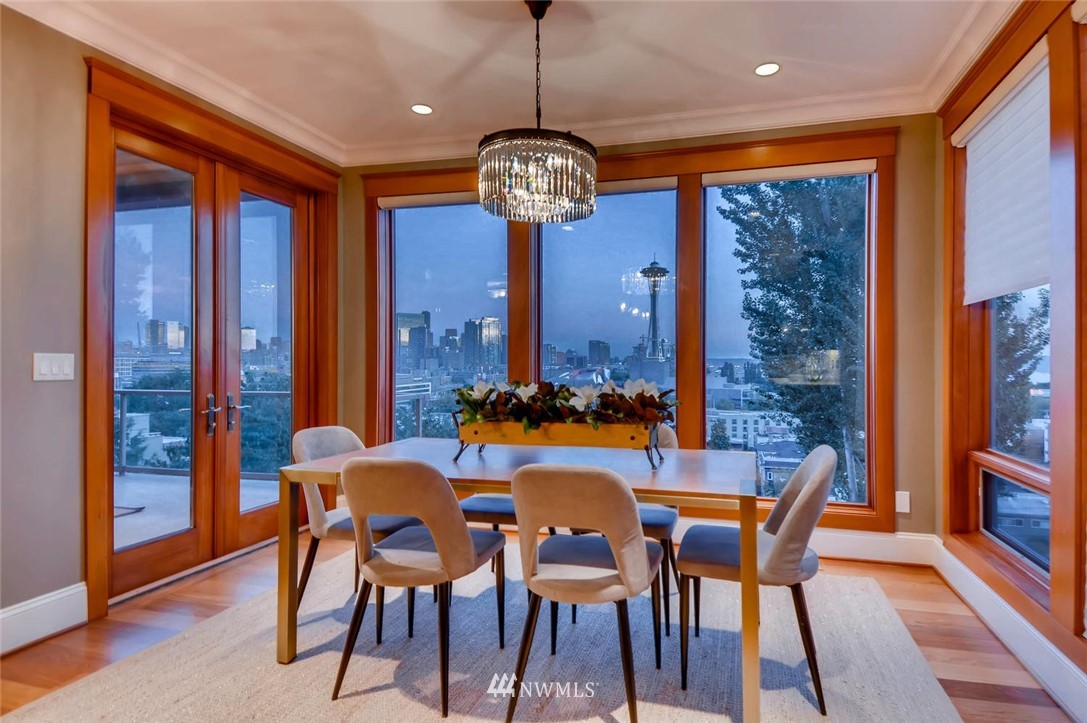 315 Ward Street Seattle, WA 98109 - Photo 3 of 25