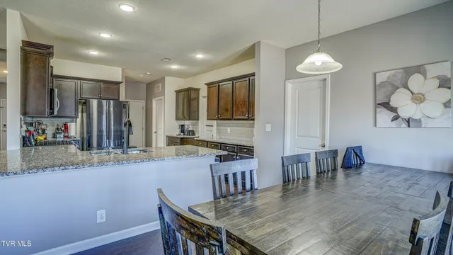 $539,900 | 6775 Wildlife Circle, Piney Flats, TN 37686