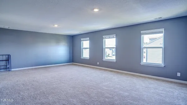 $499,900 | 6775 Wildlife Circle, Piney Flats, TN 37686