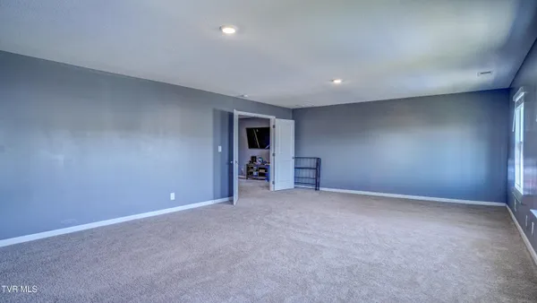 $499,900 | 6775 Wildlife Circle, Piney Flats, TN 37686