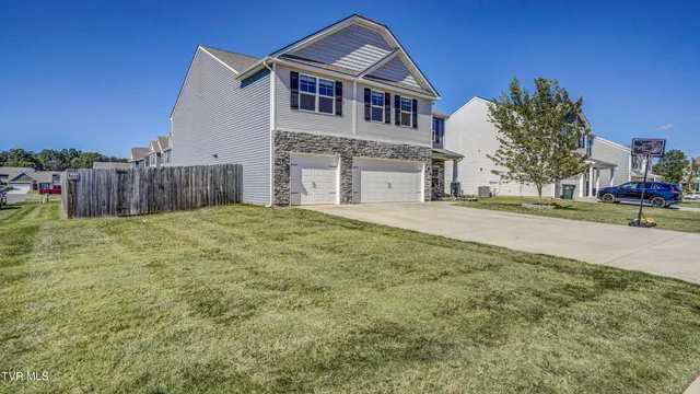 $539,900 | 6775 Wildlife Circle, Piney Flats, TN 37686