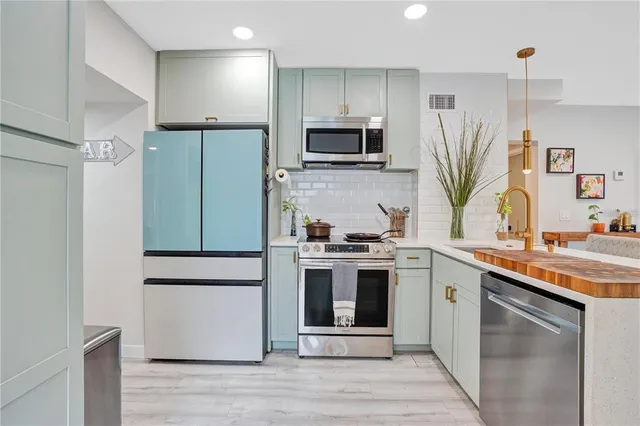 $3,000 | 1891 Oglesby Avenue, Winter Park, FL 32789