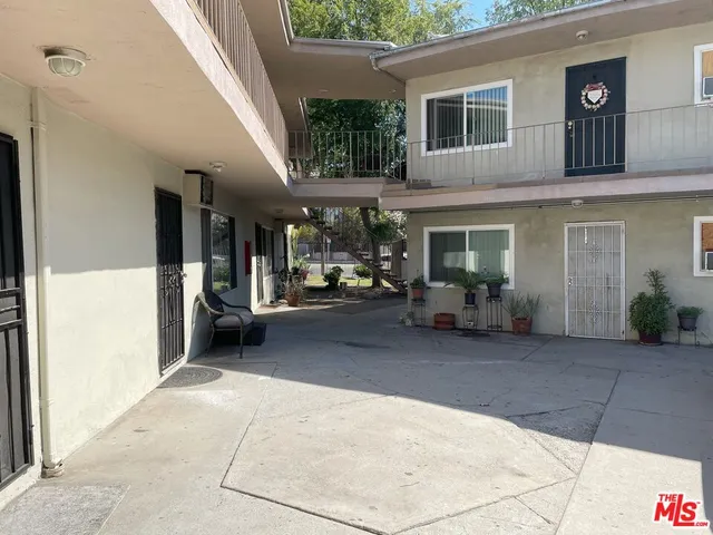 $294,000 | 8649 Sunland Boulevard, Unit 5, Sun Valley, CA 91352