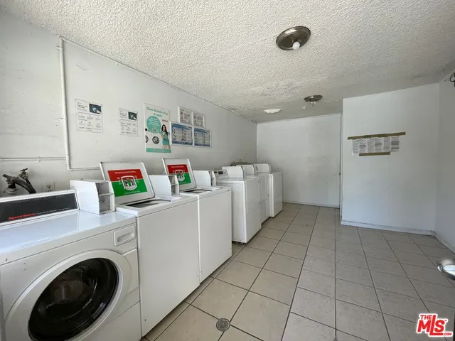 $294,000 | 8649 Sunland Boulevard, Unit 5, Sun Valley, CA 91352