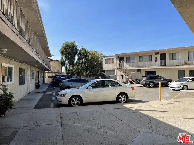 $294,000 | 8649 Sunland Boulevard, Unit 5, Sun Valley, CA 91352